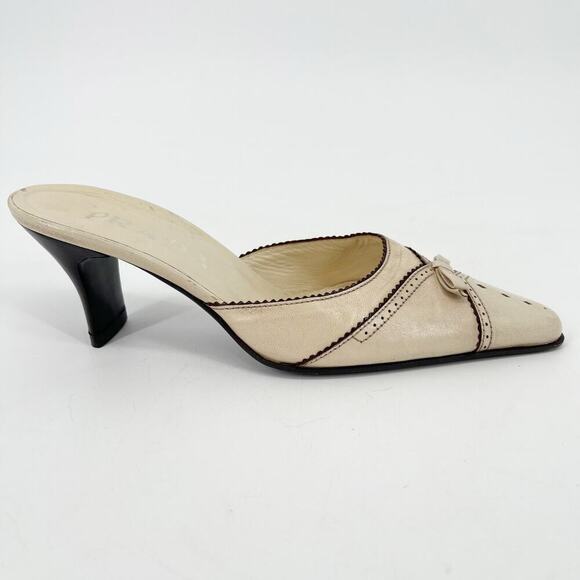 Vintage Prada Beige Neutral Leather Bow Pointed Toe Slide Mules Heels IT 36 - Picture 2 of 12